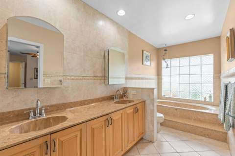 1491 NW 99th Avenue, Plantation FL - photo 19 of 42