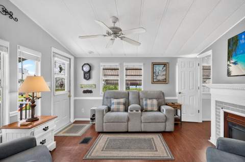 10725 S Ocean Drive #463, Jensen Beach FL - photo 12 of 65