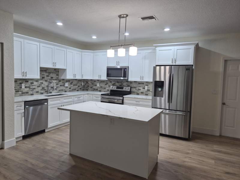 3 bedroom Townhouse at 6472 Azura Lake Road, Azura Townhouses, Lake Worth — photo 3