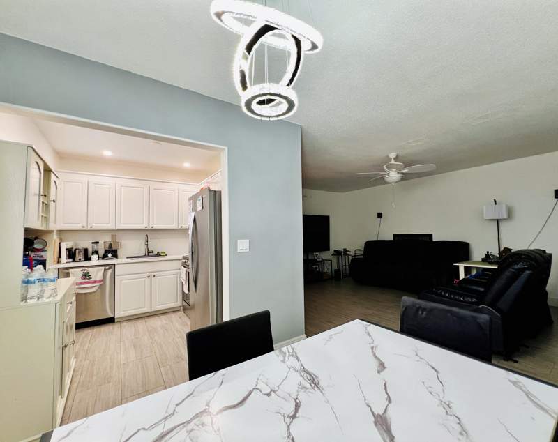 2 bedroom Condominium at 345 Norwich O, Century Village - Norwich Condo, West Palm Beach — photo 4