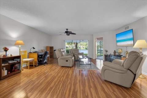 6050 SE Martinique Drive #102, Stuart FL - photo 12 of 72