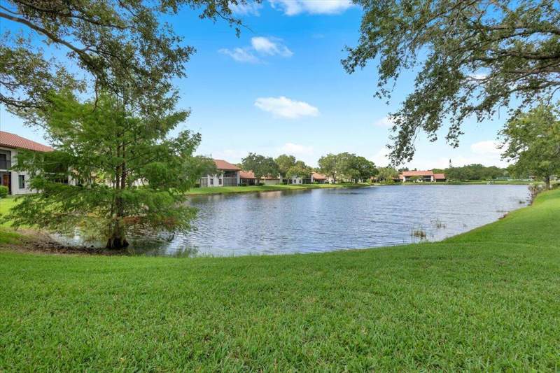2 bedroom Condominium at 6050 SE Martinique Drive #102, Montego Cove Condo, Stuart — photo 2