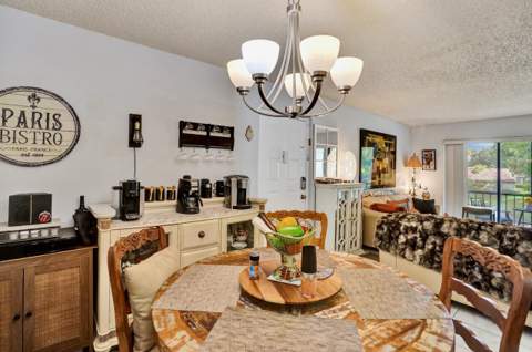 608 Sea Pine Way #E2, Greenacres FL - photo 11 of 39