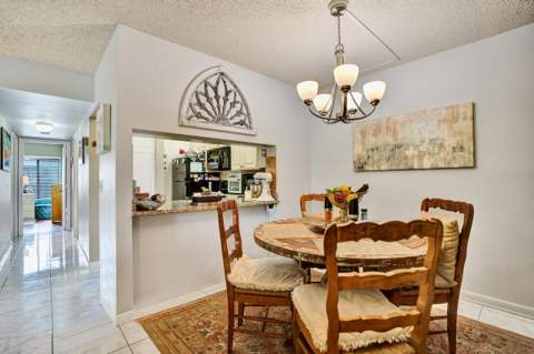 608 Sea Pine Way #E2, Greenacres FL - photo 8 of 39