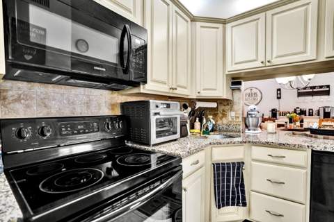 608 Sea Pine Way #E2, Greenacres FL - photo 19 of 39