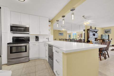 6461 NW 2nd Avenue #509, Boca Raton FL - photo 10 of 26