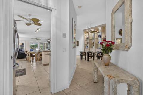 262 Brier Circle, Jupiter FL - photo 20 of 42