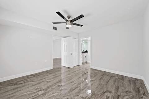 1502 Whitehall Drive #403, Davie FL - photo 10 of 20