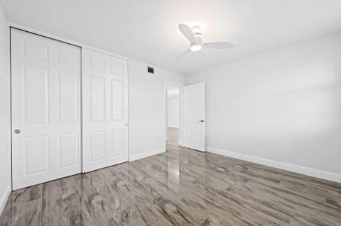 1502 Whitehall Drive #403, Davie FL - photo 16 of 20
