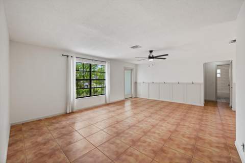 143 Bobwhite Road, Royal Palm Beach FL - photo 9 of 40