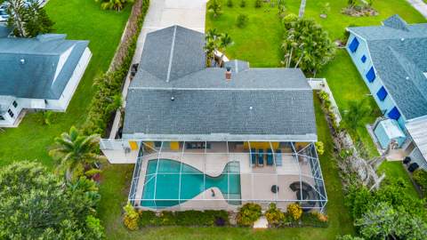 622 SW Pine Tree Lane, Palm City FL - photo 7 of 52