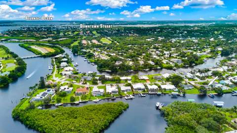 622 SW Pine Tree Lane, Palm City FL - photo 9 of 52