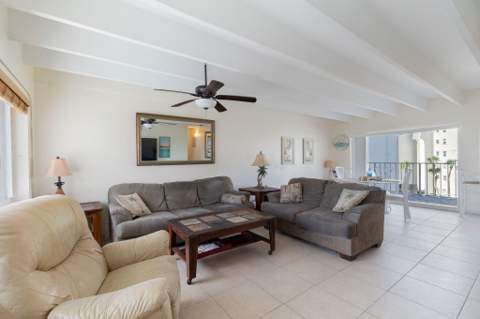 3500 S Ocean Boulevard #405, South Palm Beach FL - photo 12 of 36