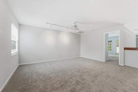 127 Ocean Dunes Circle, Jupiter FL - photo 12 of 36