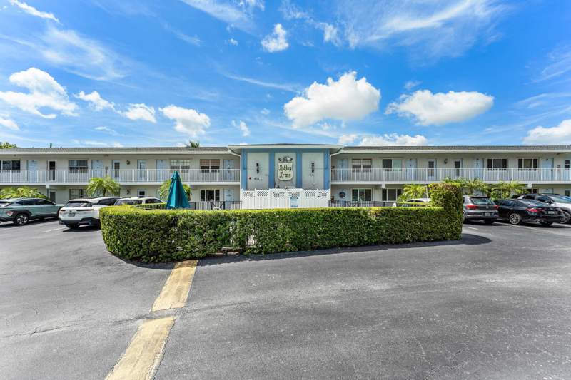 1 bedroom Condominium at 4111 NE 21st Way #204, Ashley Arms Condo, Lighthouse Point — photo 3