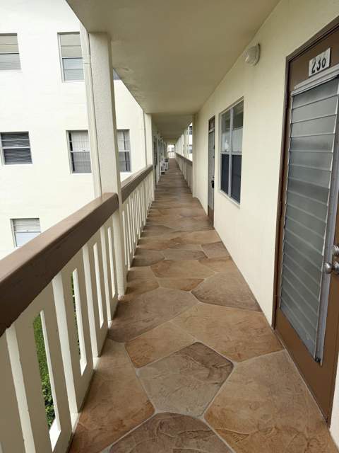 229 Mansfield F, Boca Raton FL - photo 12 of 14