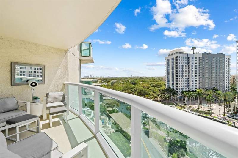 3 bedroom Condominium at 347 N New River Drive #1004, Watergarden Condo, Fort Lauderdale — photo 2