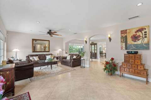10520 NW 43rd Court, Coral Springs FL - photo 7 of 19