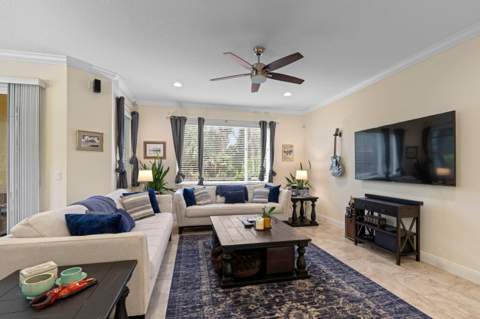 2134 Sabal Tree Court, West Palm Beach FL - photo 8 of 37