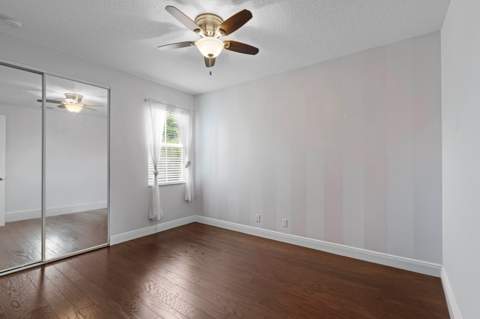 2134 Sabal Tree Court, West Palm Beach FL - photo 20 of 37