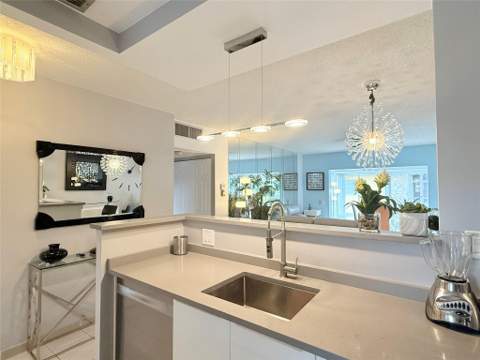 5171 W Oakland Park Boulevard #312, Lauderdale Lakes FL - photo 9 of 50