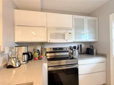 5171 W Oakland Park Boulevard #312, Lauderdale Lakes FL - photo 10 of 50