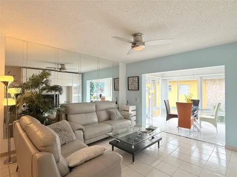5171 W Oakland Park Boulevard #312, Lauderdale Lakes FL - photo 15 of 50