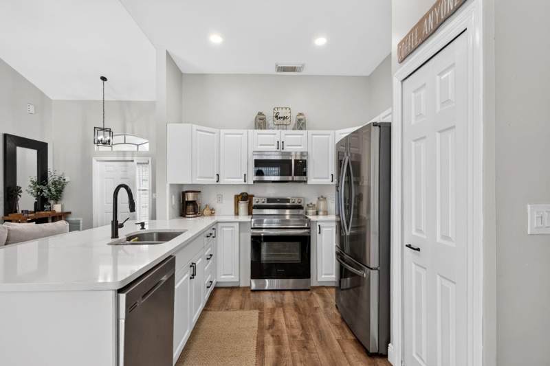 3 bedroom Single Family Residence at 3273 SE W Snow Road, South Bend Area, Port St. Lucie — photo 5