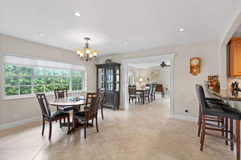 10520 NW 43rd Court, Coral Springs FL - photo 10 of 19