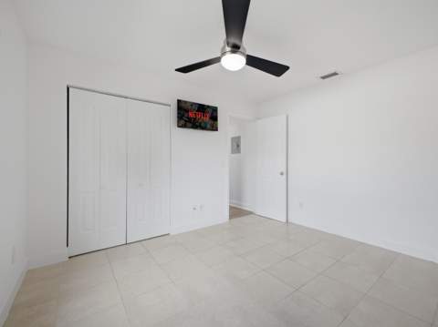1110 Manor Drive, Palm Springs FL - photo 24 of 33