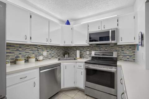 3625 La Aires Court #C-1, Greenacres FL - photo 19 of 39