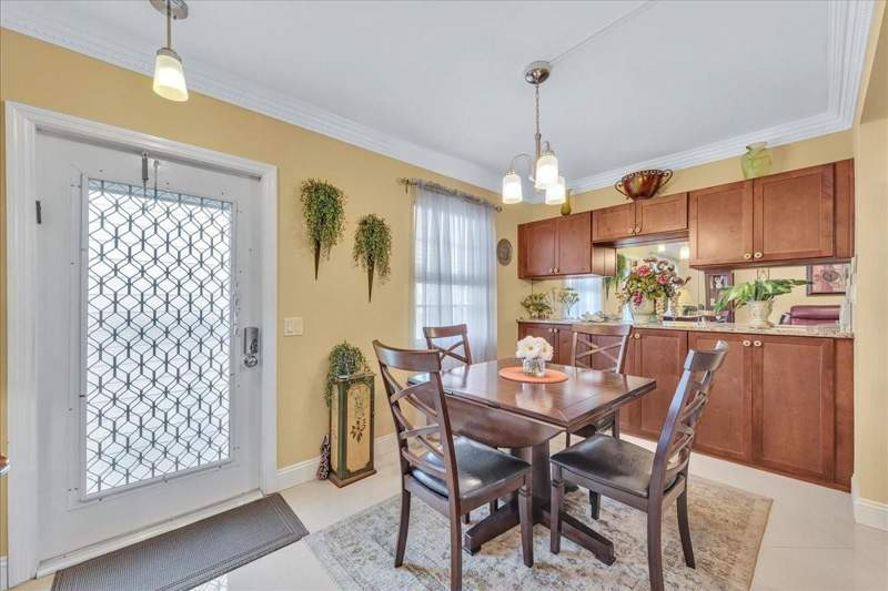 2 bedroom Condominium at 2047 Wolverton C, Wolverton At Century Village Condo, Boca Raton — photo 5