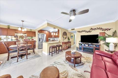 2047 Wolverton C, Boca Raton FL - photo 13 of 29