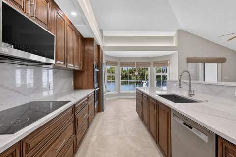 9410 Sea Turtle Manor, Plantation FL - photo 18 of 67