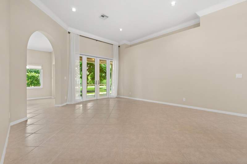 4 bedroom Single Family Residence at 11595 Waterbend Court, Emerald Pointe, Wellington — photo 4