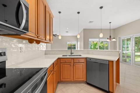 11595 Waterbend Court, Wellington FL - photo 15 of 74