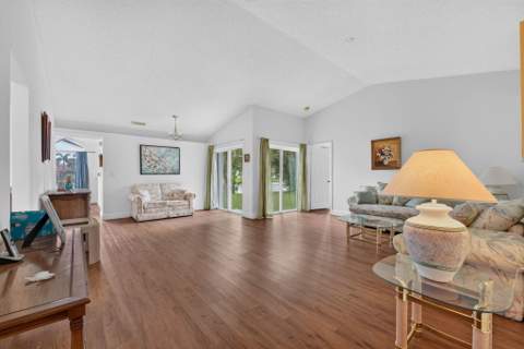 18871 NW 2nd Street, Pembroke Pines FL - photo 14 of 30