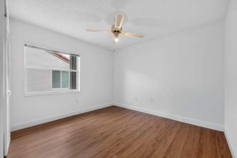 18871 NW 2nd Street, Pembroke Pines FL - photo 22 of 30