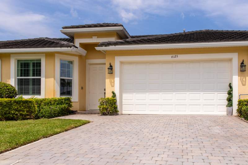 2 bedroom Villa at 6125 NW Wick Lane, St Andrews Townhomes Replat No 1, Port St. Lucie — photo 4
