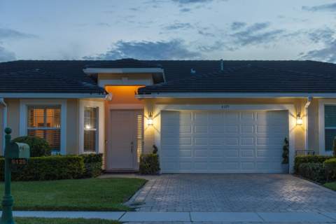 6125 NW Wick Lane, Port St. Lucie FL - photo 6 of 43