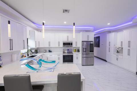 725 Mercury Street, West Palm Beach FL - photo 8 of 35