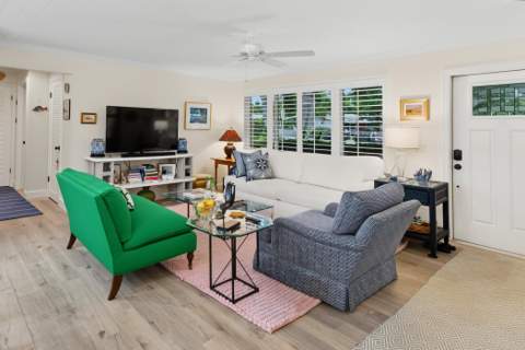 2702 SW 6th Street, Boynton Beach FL - photo 9 of 33