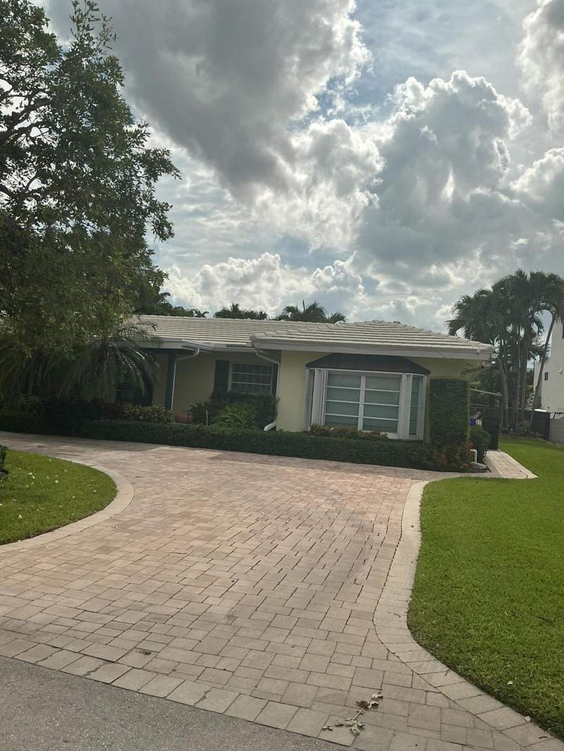 3 bedroom Single Family Residence at 210 Palm Trail, Runnymede, Delray Beach — photo 3