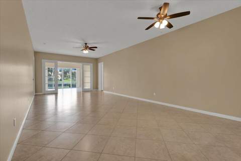 5 Harbour Isle Drive #103 Garage option, Fort Pierce FL - photo 15 of 34