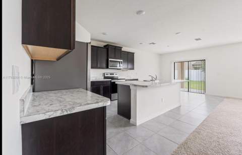 5305 Fantasy Drive, Fort Pierce FL - photo 8 of 10