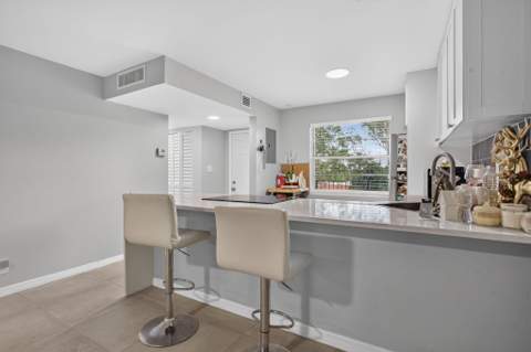 3301 NW 47th Terrace #308, Lauderdale Lakes FL - photo 15 of 28