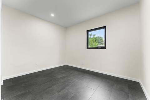 321 NE 59th Street, Oakland Park FL - photo 24 of 47