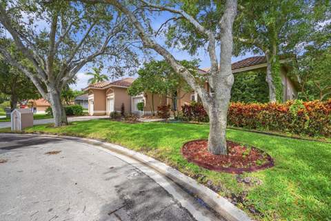 1960 Hartford Way, Coral Springs FL - photo 6 of 74