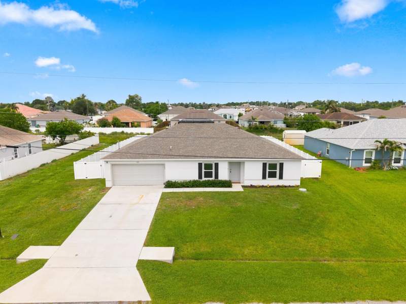 4 bedroom Single Family Residence at 4642 SW Paley Road, Port St Lucie Section 34, Port St. Lucie — photo 4
