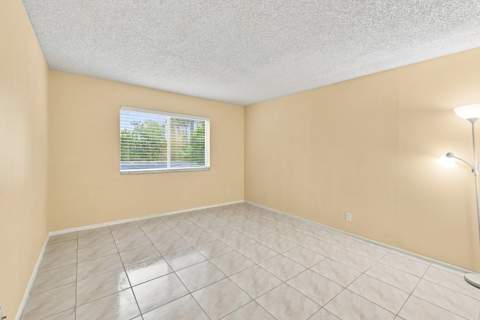 2753 S Oakland Forest Drive #102, Oakland Park FL - photo 17 of 49